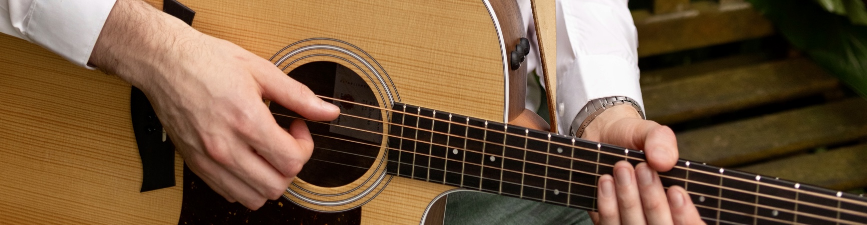 Home page - Sycamore Sound Guitar Tuition Banner image